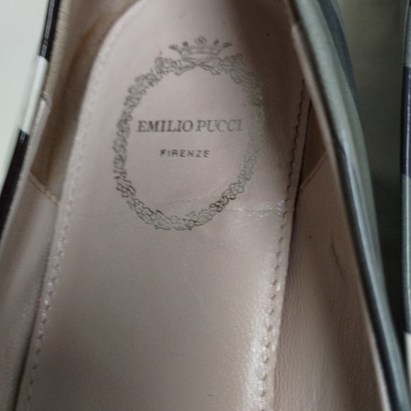 Emilio Pucci Patent Leather Ballet Flats - Size 37.5 - Picture 5 of 8